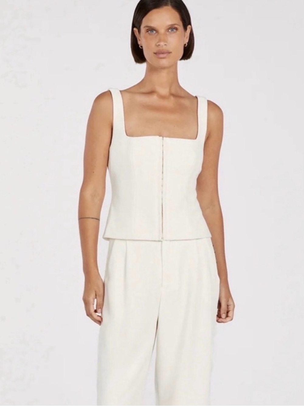 Dissh Cream Square-Neck Tank Top size 6